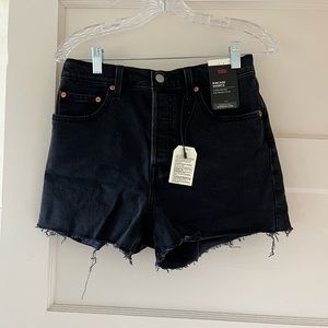 Levi’s Ribcage Shorts (size 28)